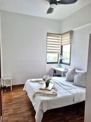 Simsville (D14), Condominium #481357661